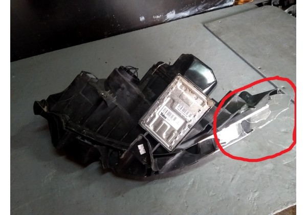 Фара передня права, ксенон, лінза Renault Megane II, 02-06, 8200073226 H, 89307040